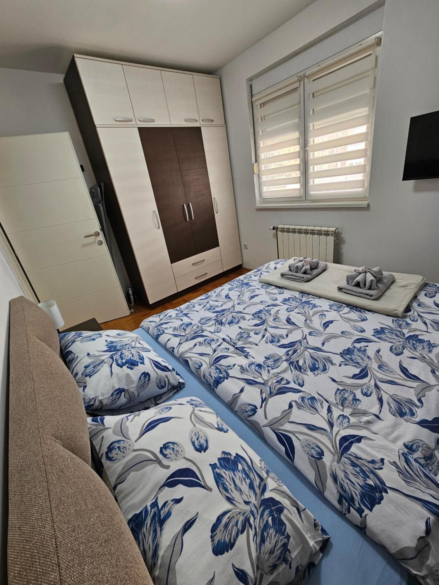 Apartman Vukota Pirot Exteriér fotografie